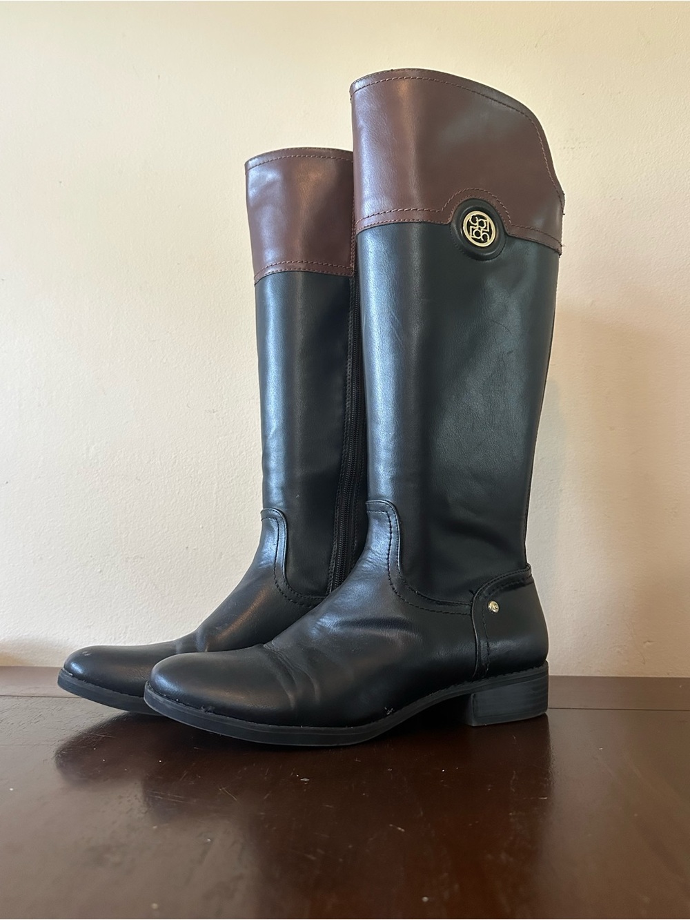 Liz Claiborne Penn Knee High Two Tone Black Leather Riding Boots, Sz 9.5